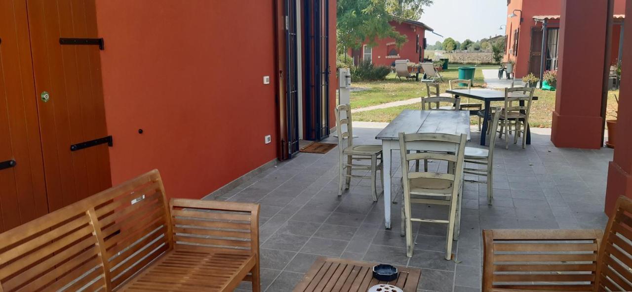 Santa Maria Di Lorgana Bed & Breakfast Minerbio Bagian luar foto