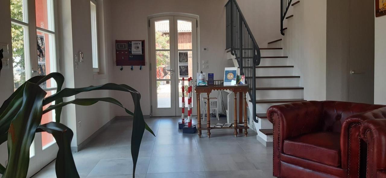 Santa Maria Di Lorgana Bed & Breakfast Minerbio Bagian luar foto