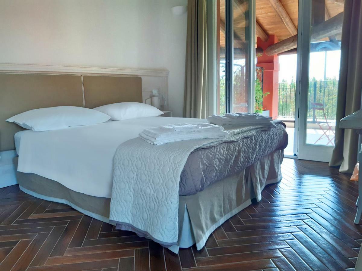 Santa Maria Di Lorgana Bed & Breakfast Minerbio Bagian luar foto