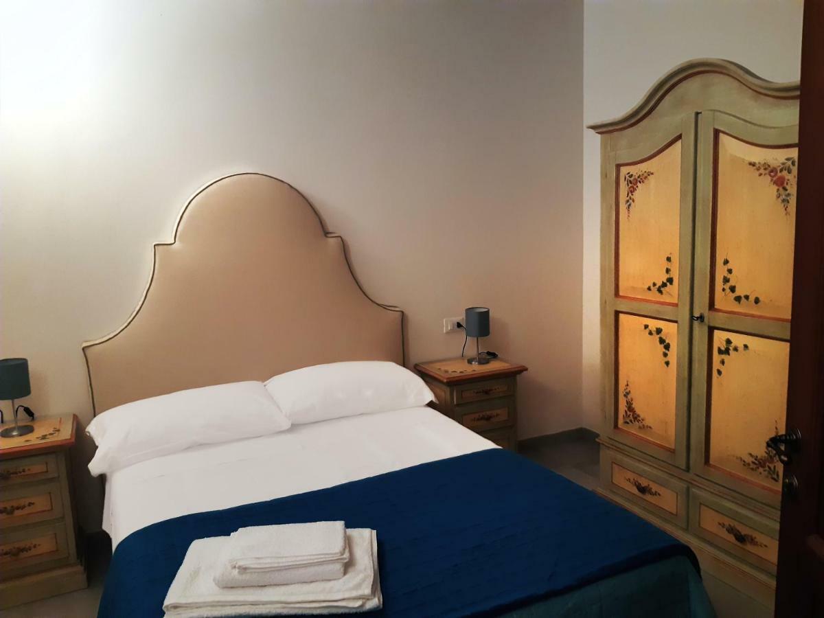 Santa Maria Di Lorgana Bed & Breakfast Minerbio Bagian luar foto