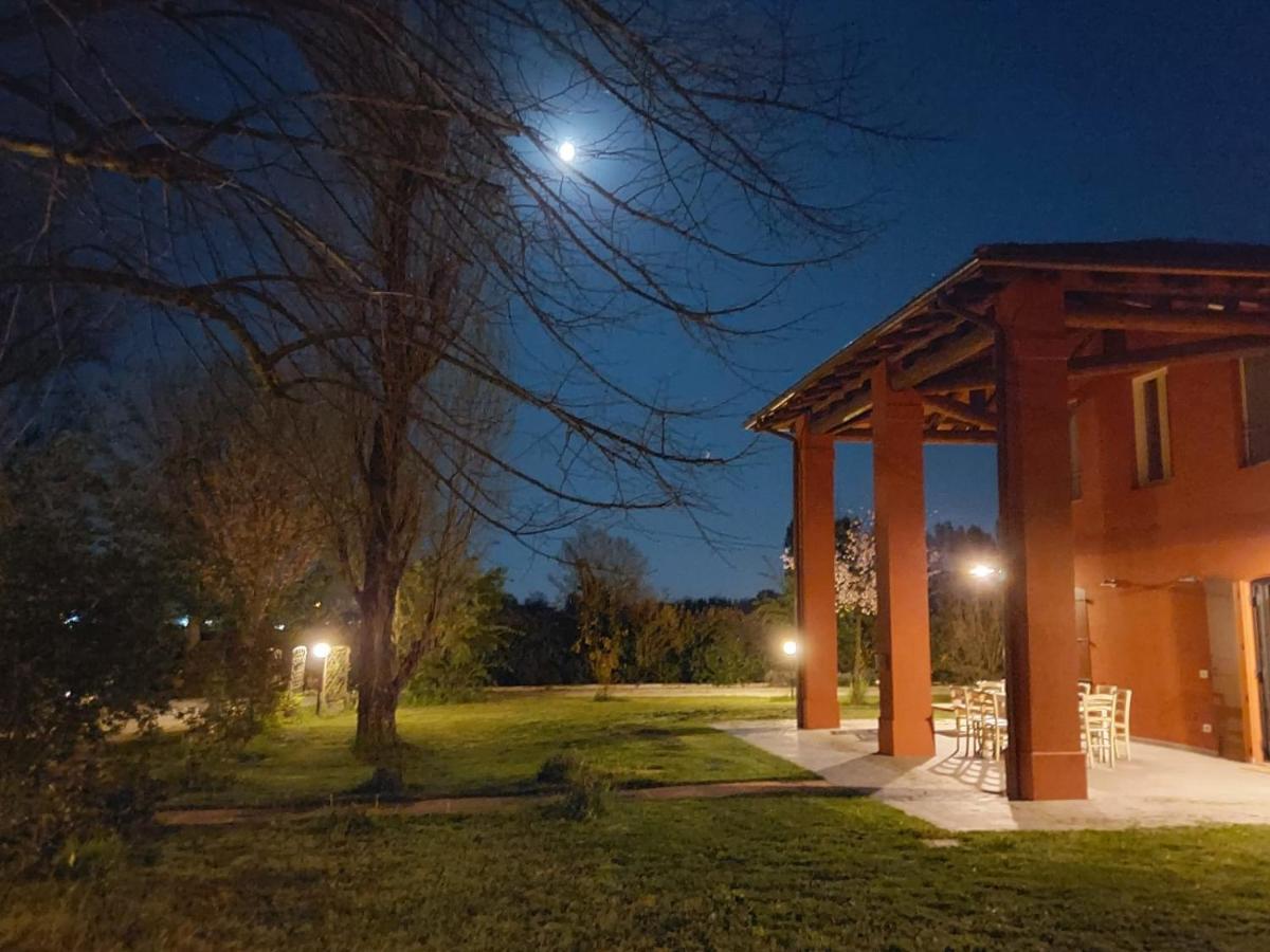 Santa Maria Di Lorgana Bed & Breakfast Minerbio Bagian luar foto