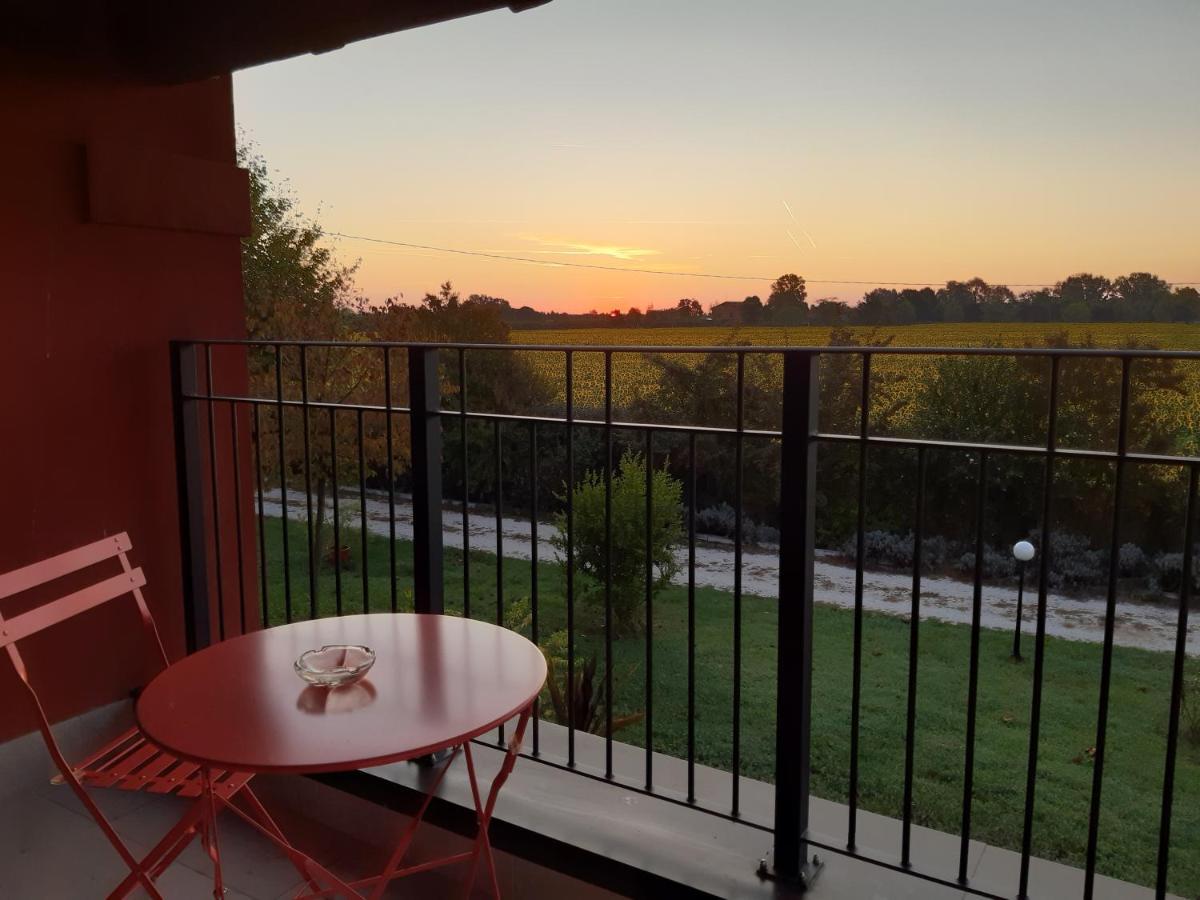 Santa Maria Di Lorgana Bed & Breakfast Minerbio Bagian luar foto